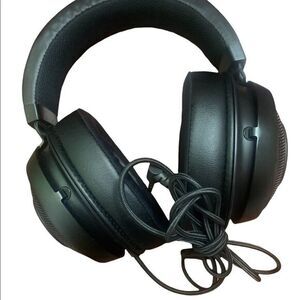 Razer Over-Ear Gaming Headset w/ Microphone • Mint Condition